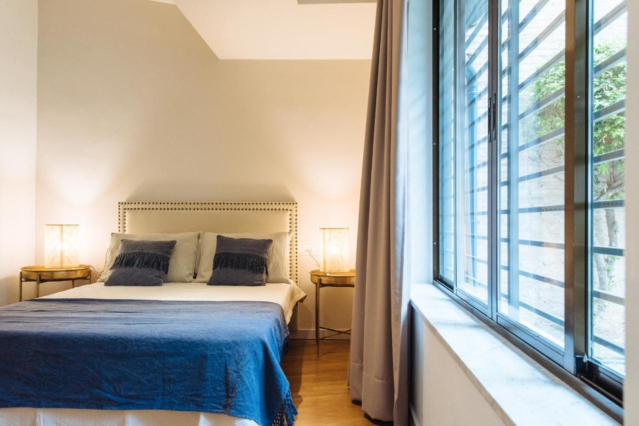 Conde De Ibarra Suite Apartment Seville Exterior photo